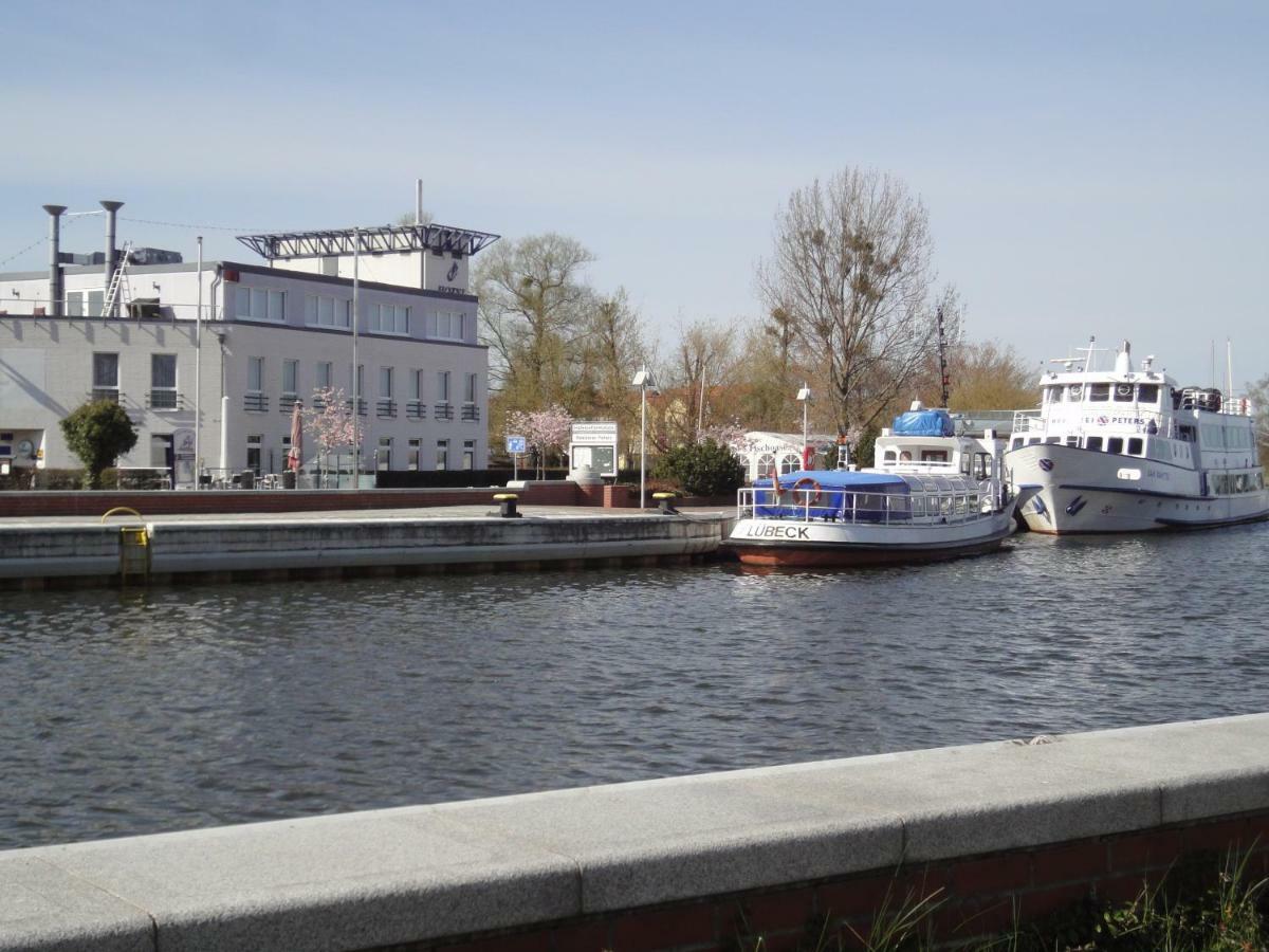 Ueckermünde Fewo "Hafenblick" מראה חיצוני תמונה