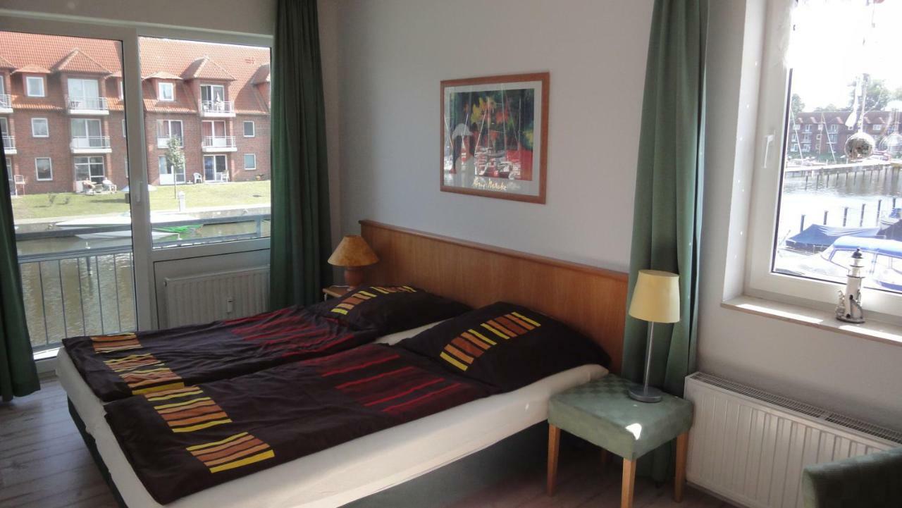 Ueckermünde Fewo "Hafenblick" מראה חיצוני תמונה