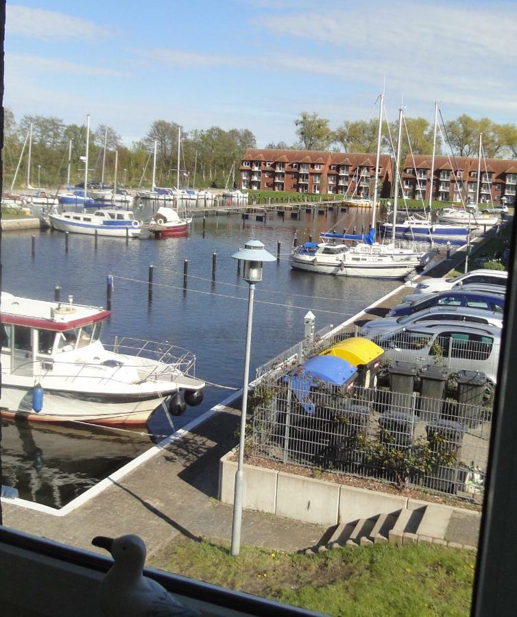 Ueckermünde Fewo "Hafenblick" מראה חיצוני תמונה
